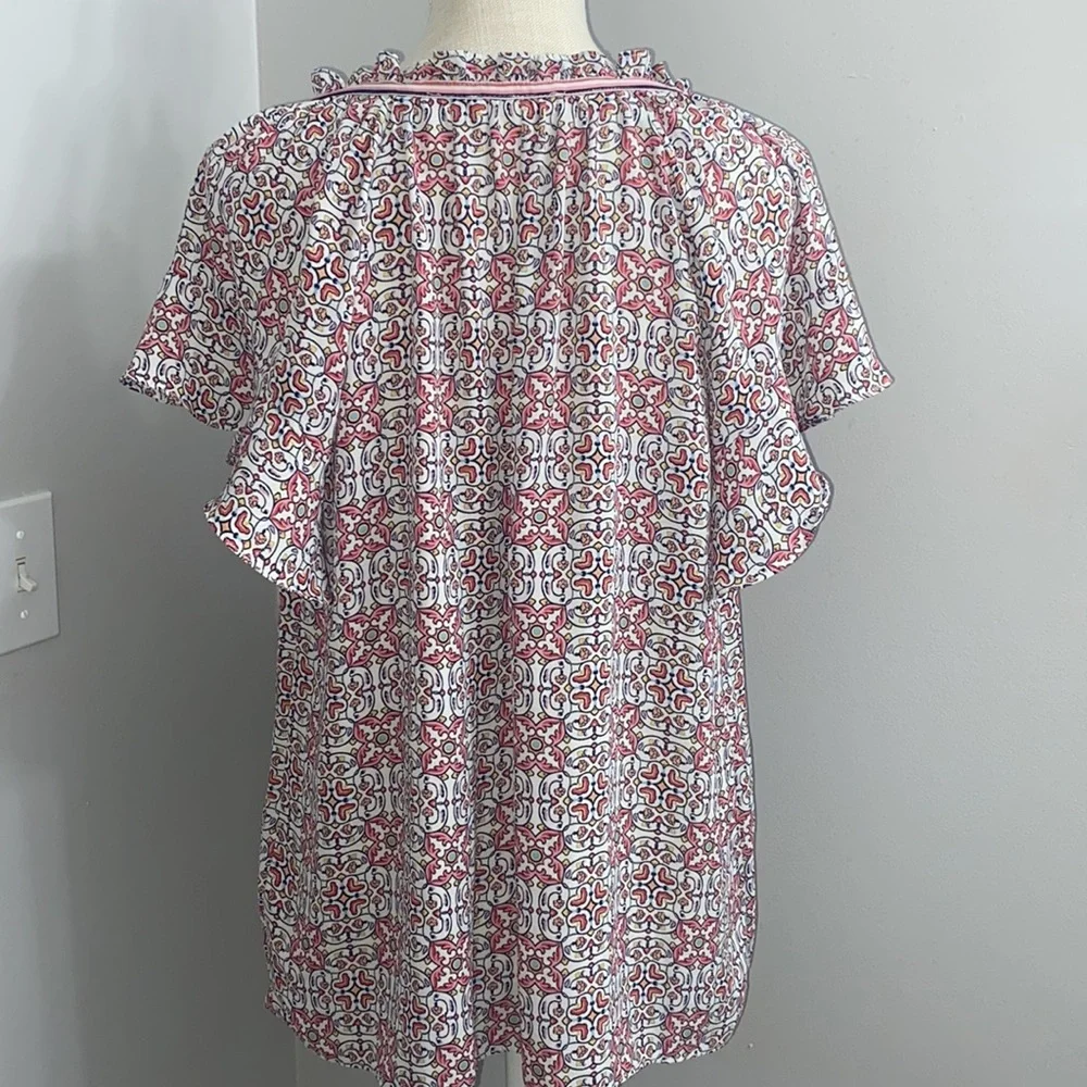Max Studio Flutter Sleeve Blouse - Picture 6 of 9